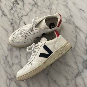Vega sneaker